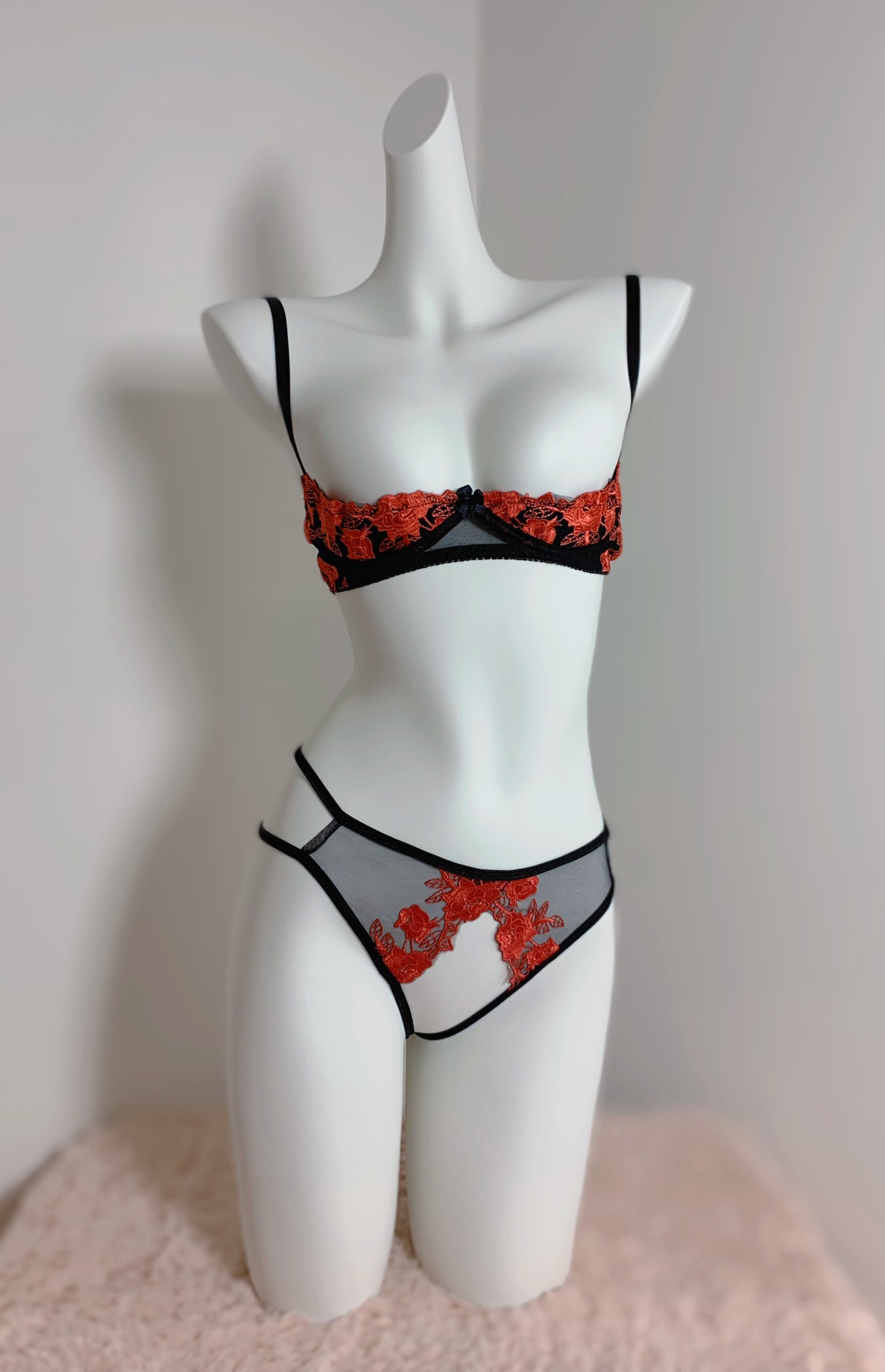 Sexy Floret Push Up Bras with Crotchless Pantie